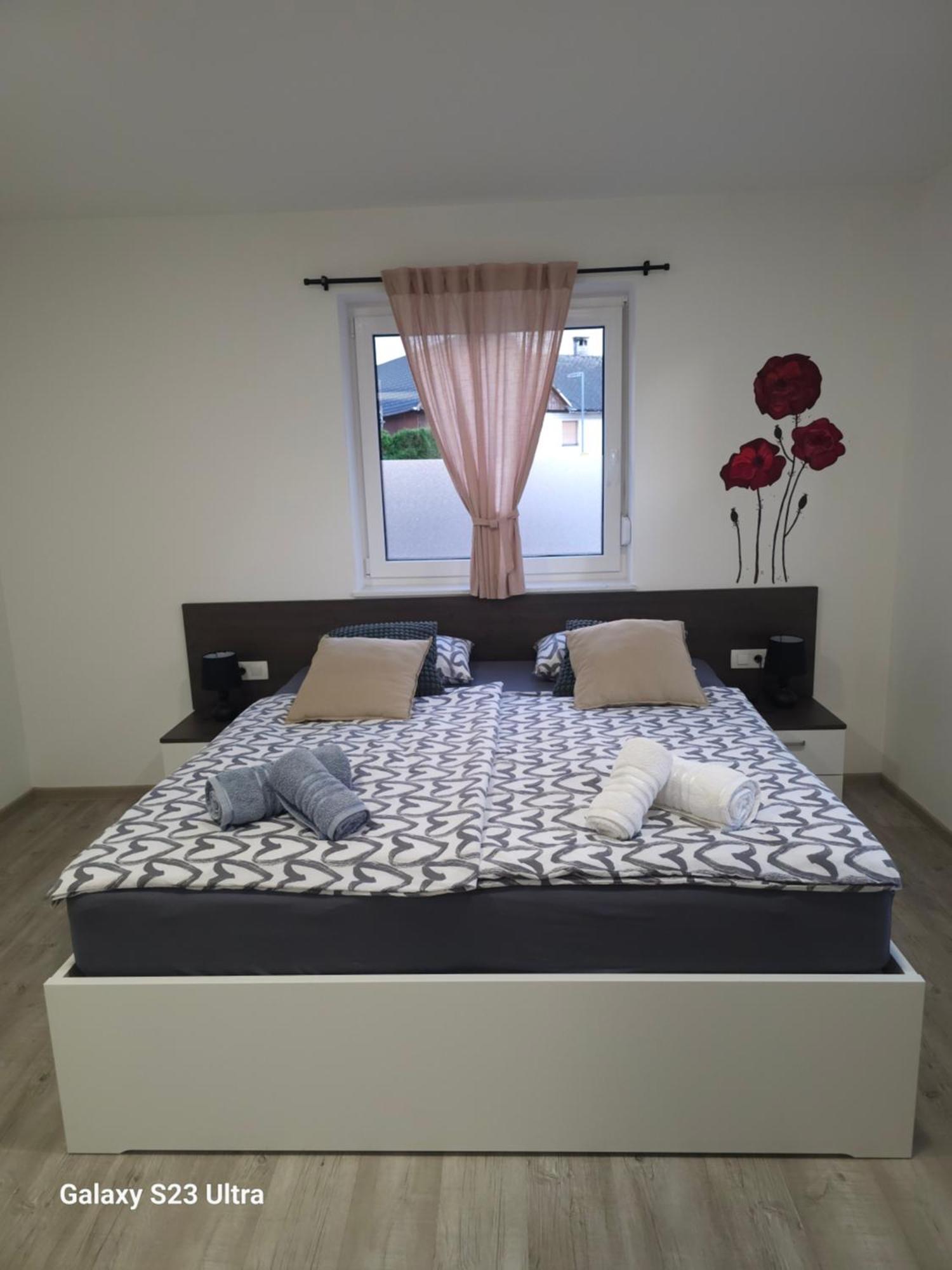 Prima Countryside Apartments Жировница Номер фото